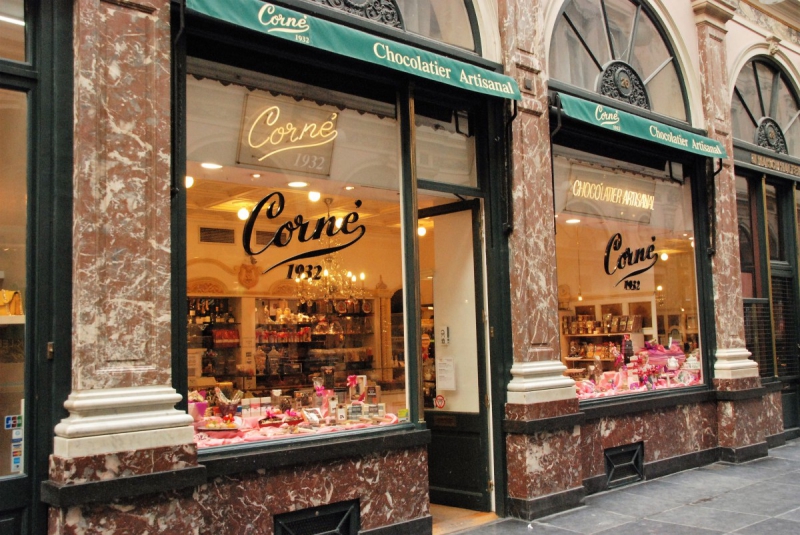 vente-CAILLE-min_chocolate_chocolaterie_shop_luxury_chic_gallery_brussels_belgium-558146