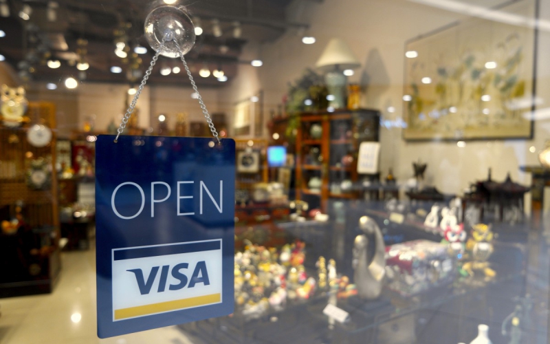 vente-CAILLE-min_open_sign_visa_sign_open_store_sign_visa_credit_card_business-810443